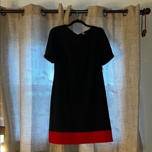 Tommy Hilfiger Black and Red V-Neck Sheath Mini Dress